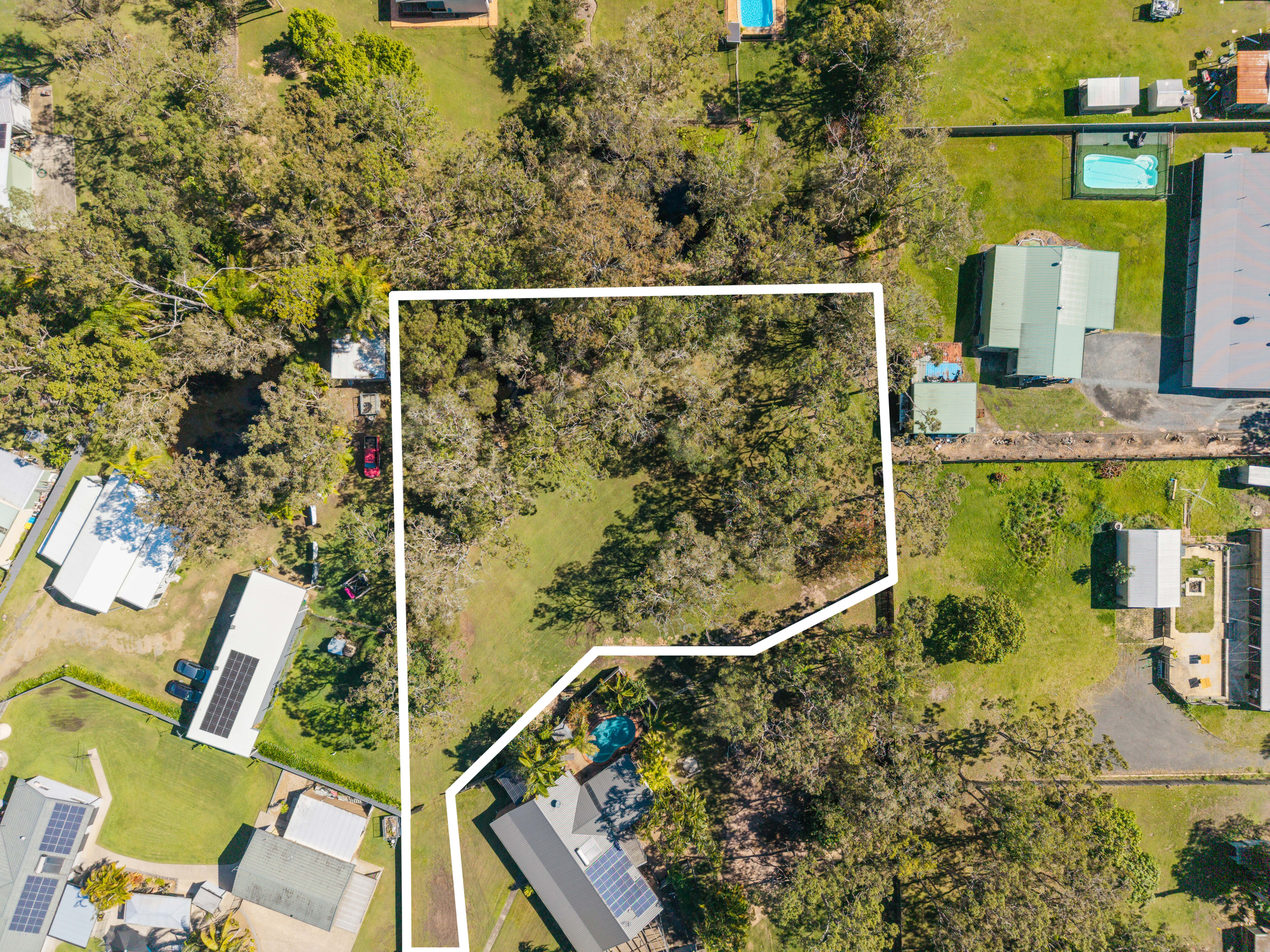 2 15 Wellington Crescent, WONDUNNA, QLD 4655 AUS