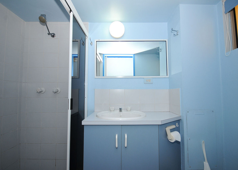 12/383 Esplanade, TORQUAY, QLD 4655 AUS