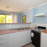 12/383 Esplanade, TORQUAY, QLD 4655 AUS